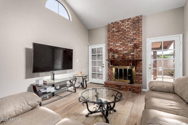 Building Photo - 3407 N Pleasant Dr