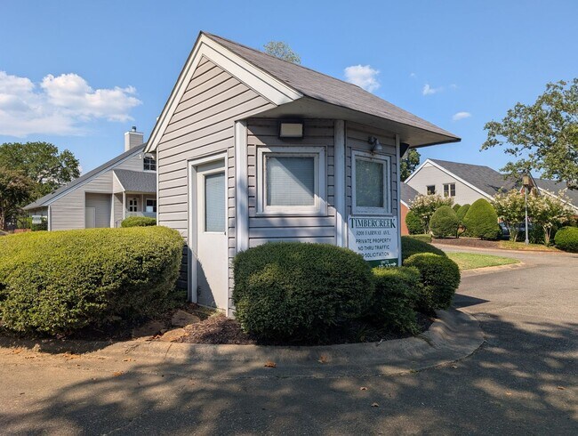 Building Photo - QUESTIONS PLEASE CONTACT LANCE GARNER 501-...