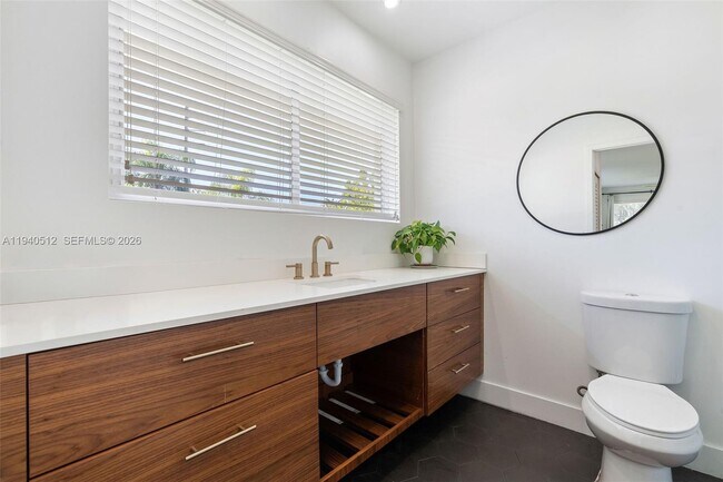 Building Photo - 8121 SW 97th Terrace