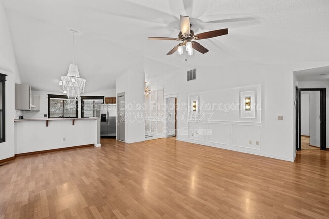 Building Photo - 2698 E Bergeson St