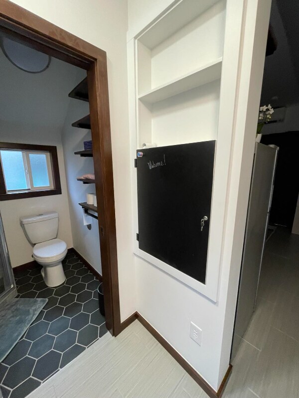 Building Photo - 10114 Dayton Ave N