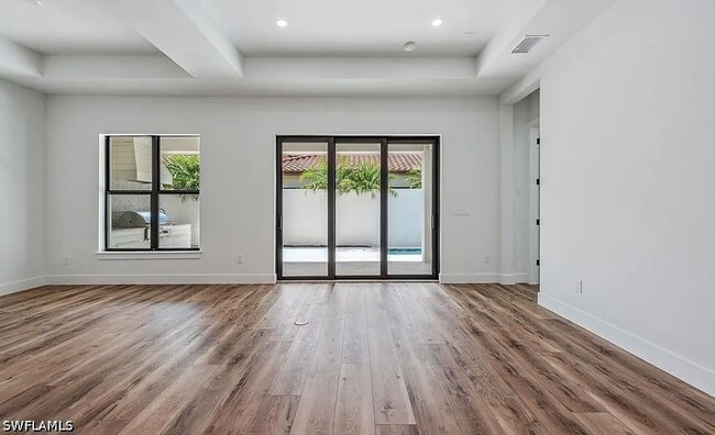 Building Photo - 7968 Cordoba Pl