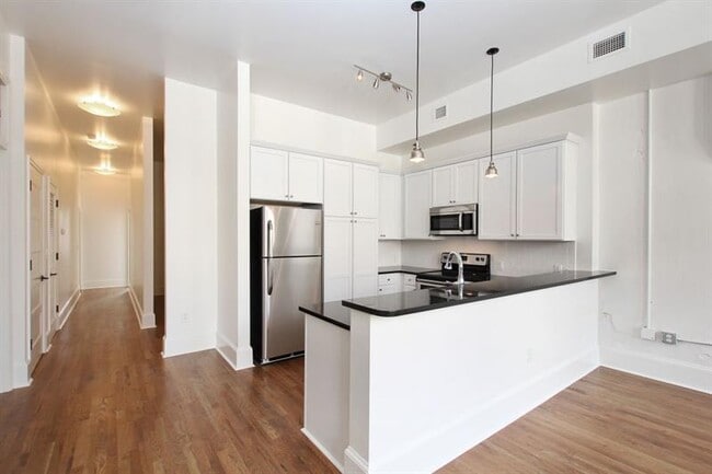 Building Photo - 145 Auburn Ave NE