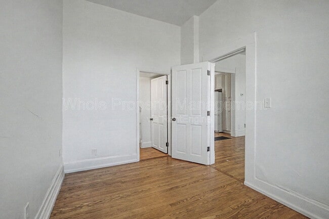 Building Photo - 3116 N Elizabeth St