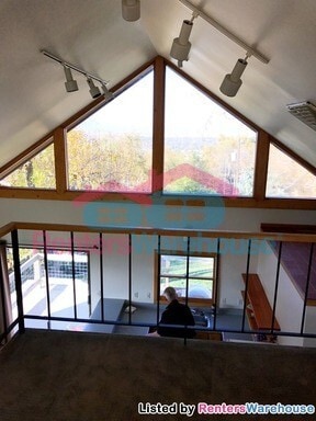 Building Photo - 543 Cortez St