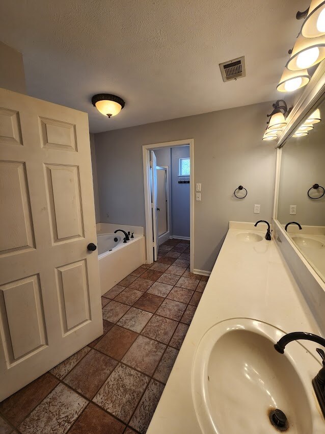 Building Photo - 23 Wilson Cove Rd