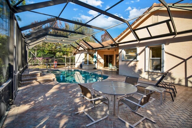 Building Photo - 13471 Miles Standish Port