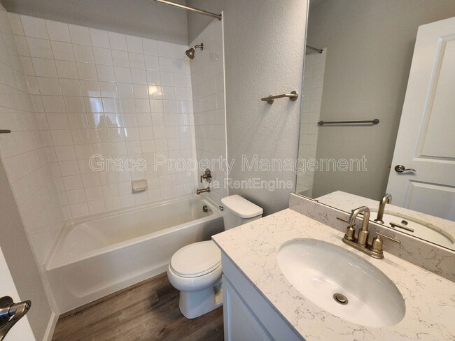 Building Photo - 465 Interlocken Blvd