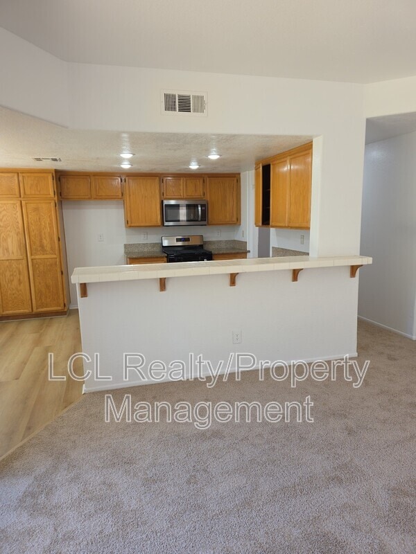 Building Photo - 35325 Billie Ann Rd