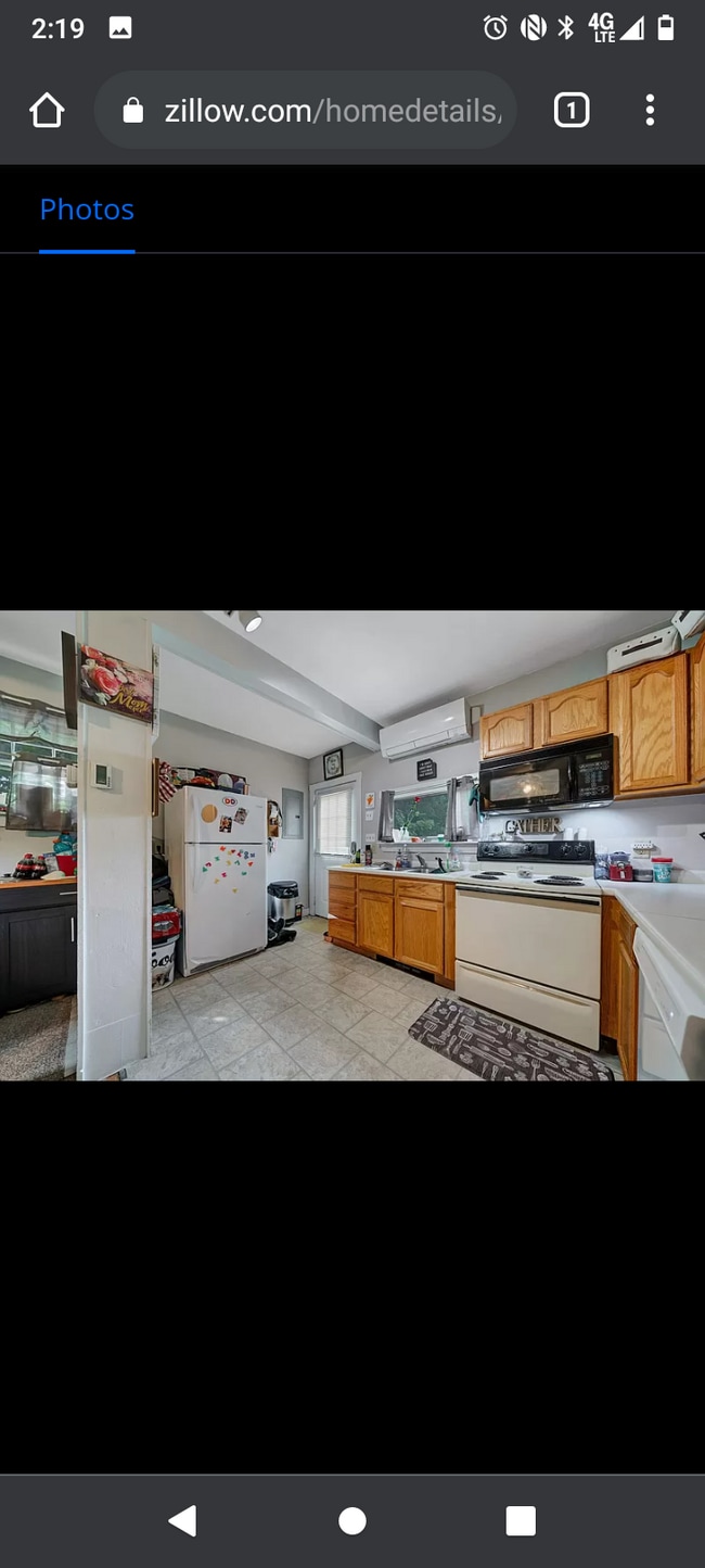 Building Photo - 14 Crystal Ave