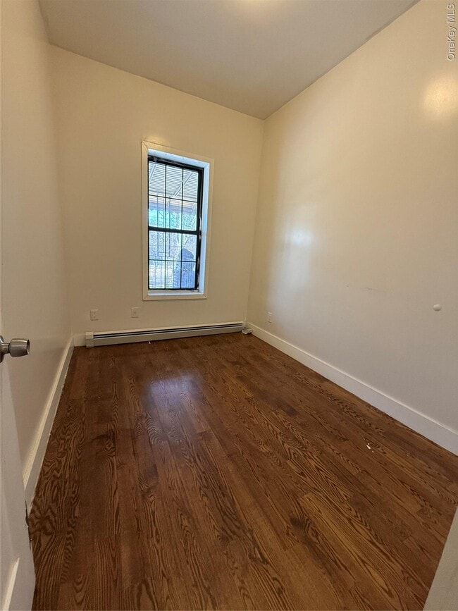 Building Photo - 519 Miller Ave