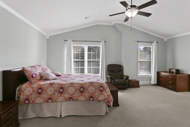 Building Photo - 5840 Vista Brook Dr