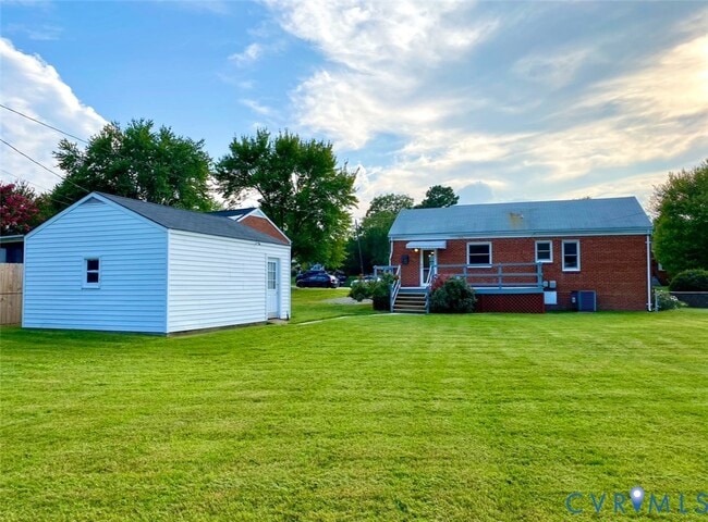 Building Photo - 26 Eastlake Dr