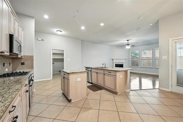 Building Photo - 13349 Mondovi Dr