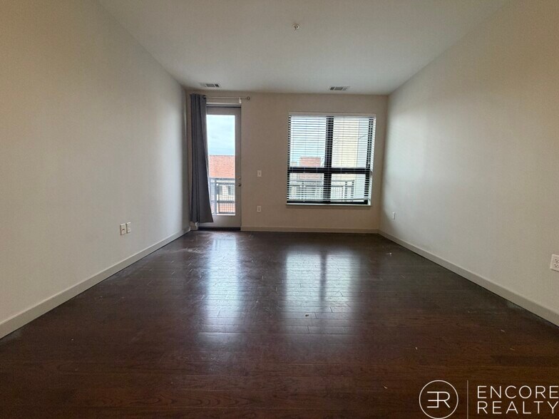 Building Photo - 40A Marion St