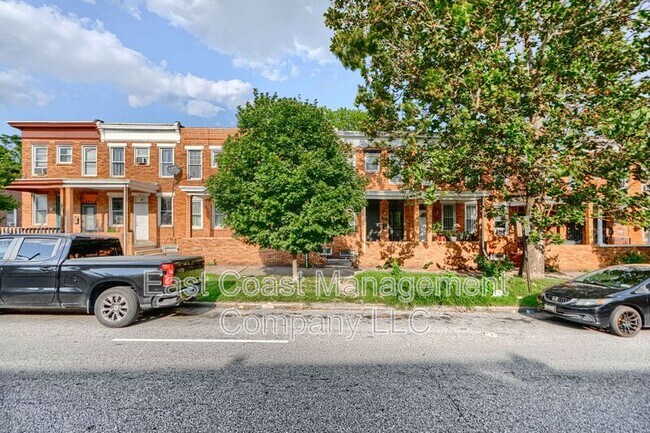 Building Photo - 425 N Highland Ave
