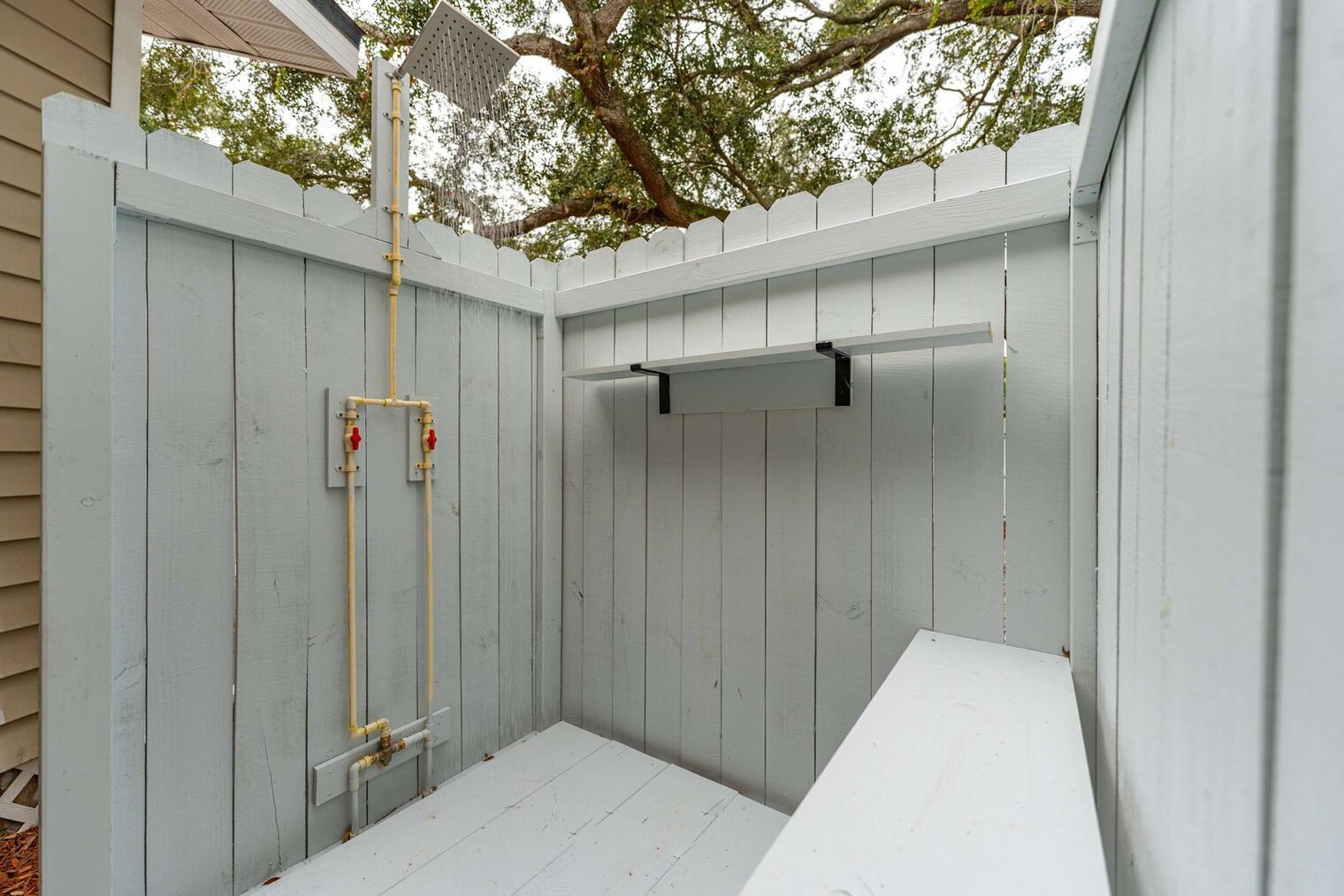 Building Photo - 1905 W St Louis St