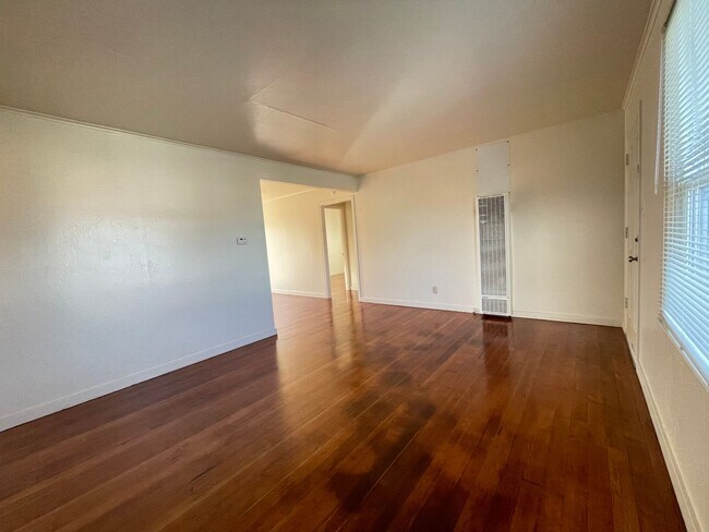 Building Photo - Arcata House