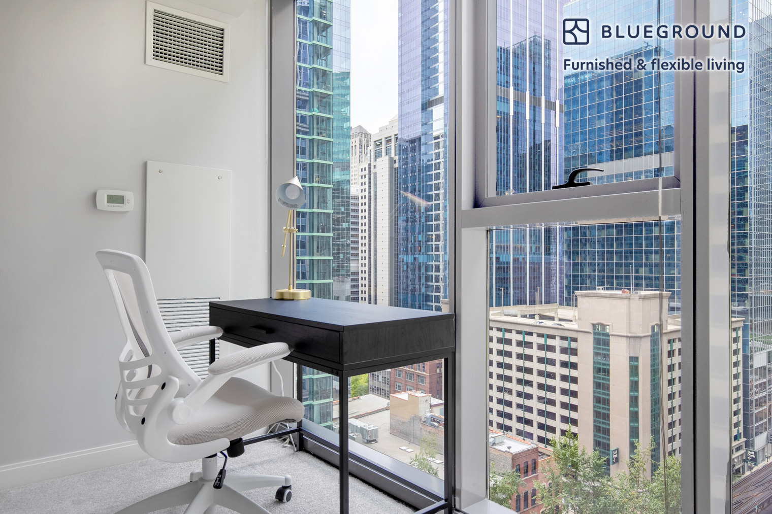 Building Photo - 210 N Wells St