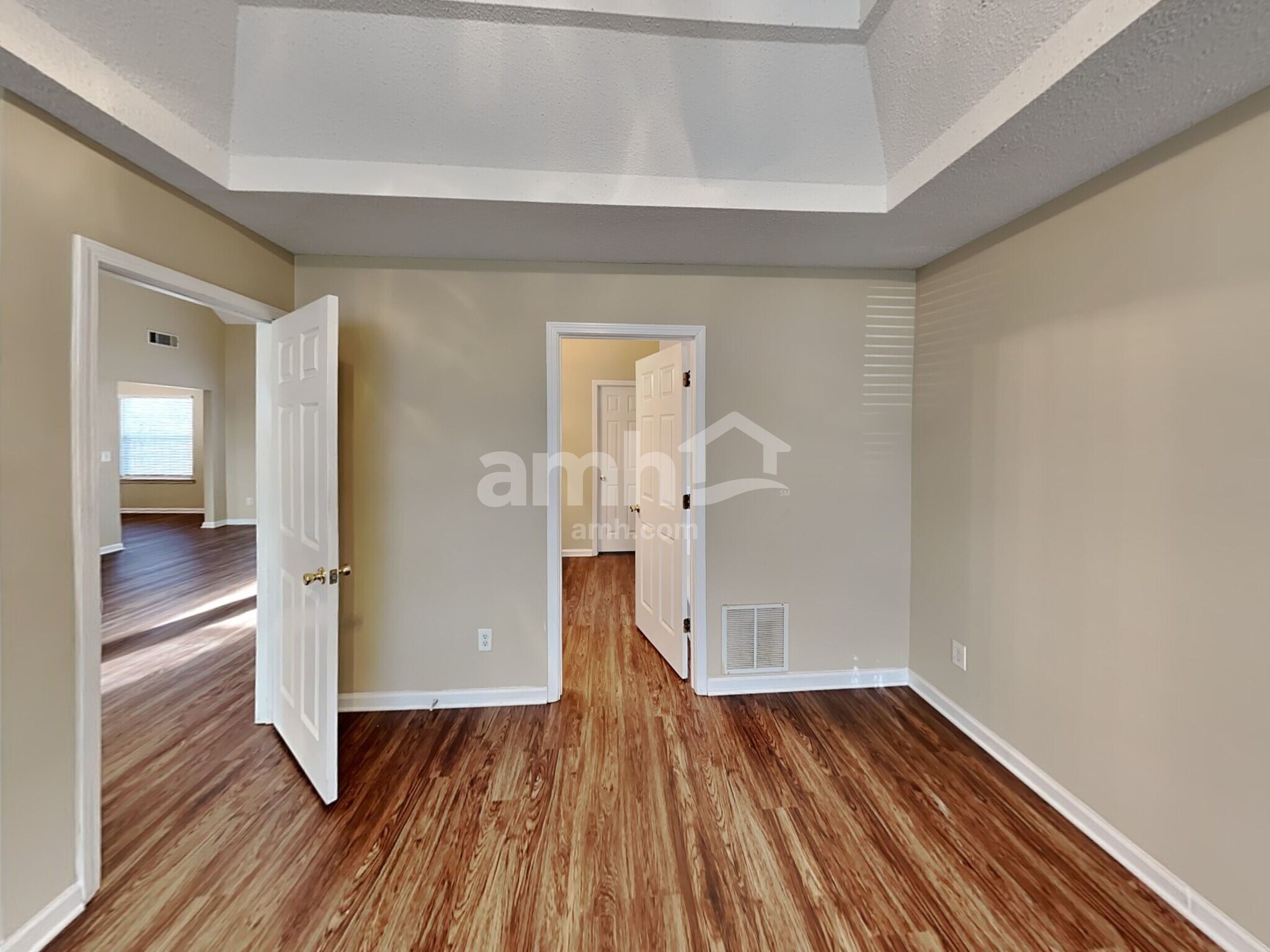 Building Photo - 6649 Overlook Rdg