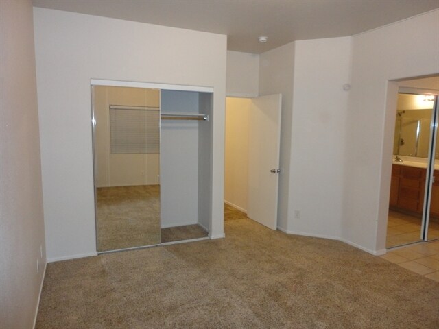 Building Photo - 6208 Morning Wing Dr