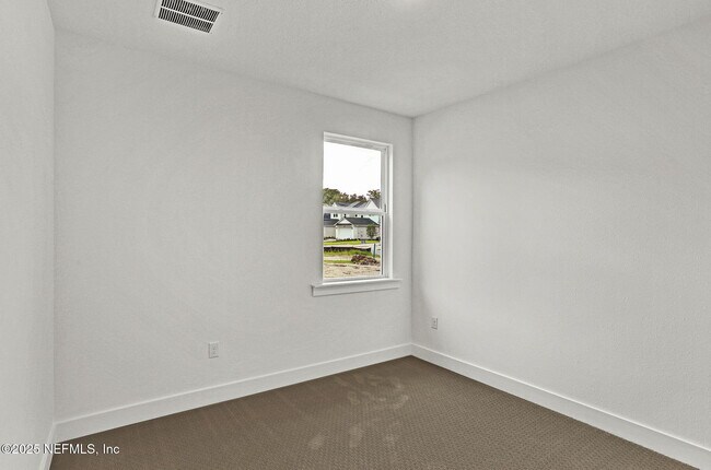 Building Photo - 119 Latham Dr