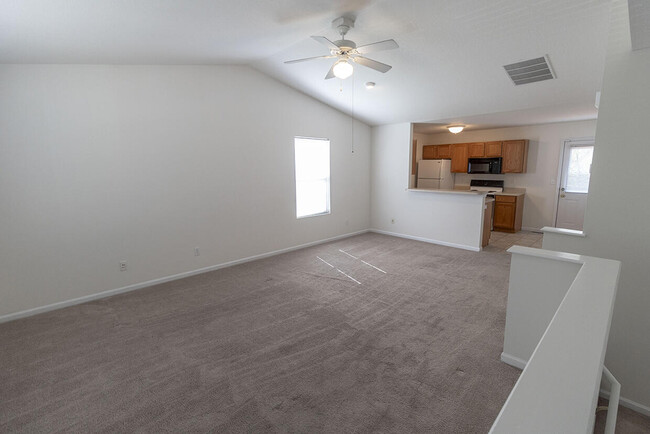 Building Photo - 3406 E St Charles Rd