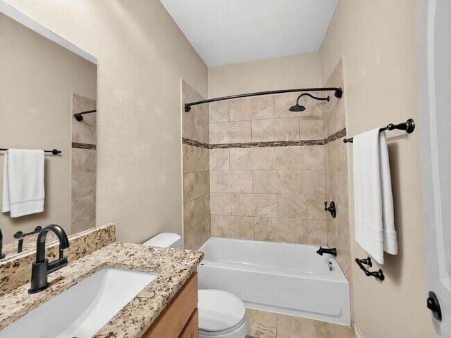 Building Photo - 1020 Elwood Rd