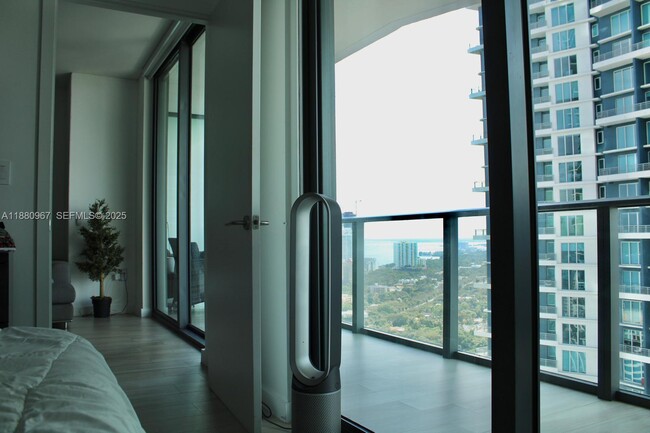 Building Photo - 1300 S Miami Ave