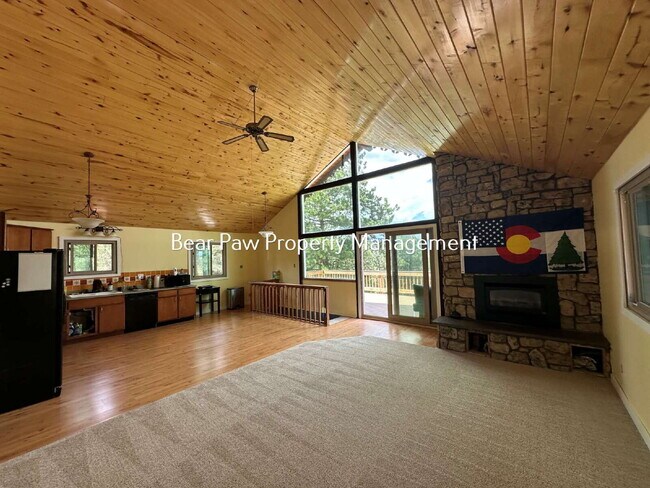 Building Photo - "Charming 3-Bedroom with 2 Full Baths in Scenic Bailey!"