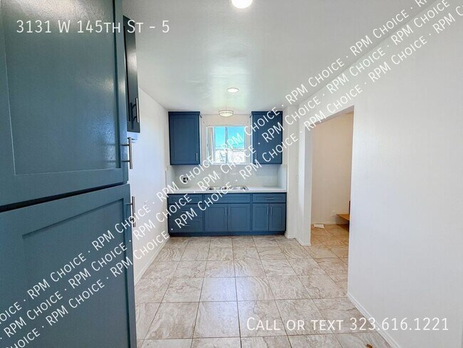 Building Photo - 3131 W 145th St