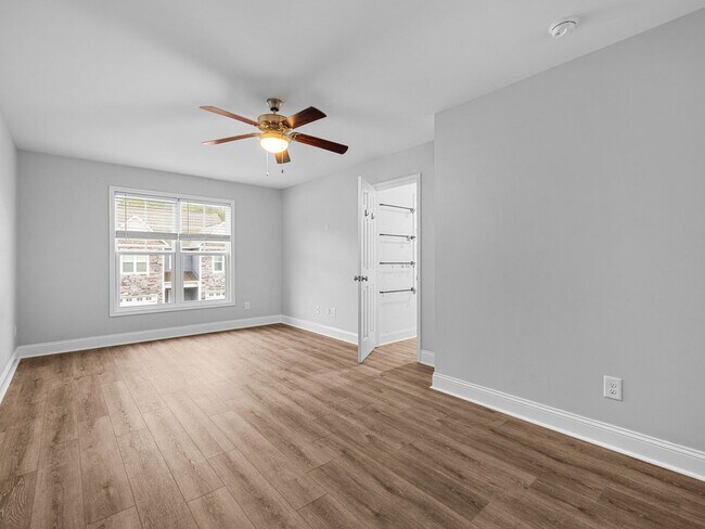 Building Photo - Townhome in Sneads Ferry