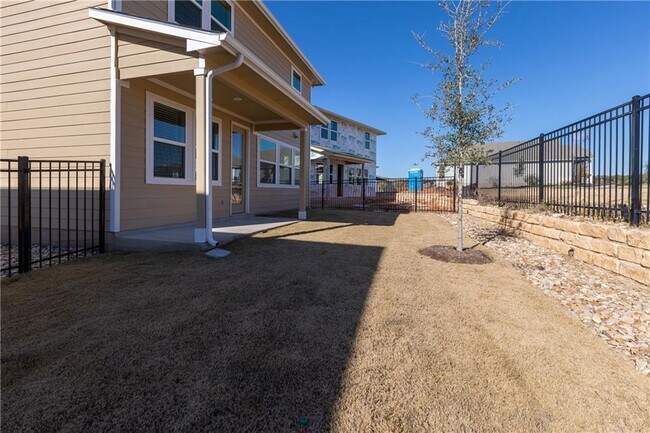 Building Photo - 412 Montauk Loop