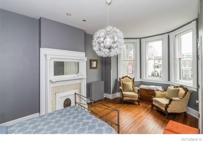 Building Photo - -- AVAILABLE JULY 15TH --  4 BR / 3.5 BA Gorgeous Home in The Fan, Available July 15tht!