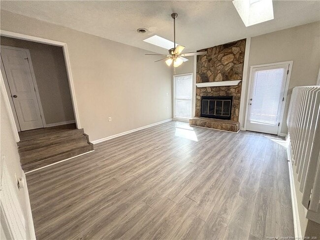 Building Photo - 632 Dowfield Dr