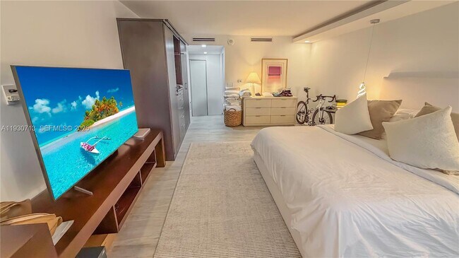 Building Photo - 9801 Collins Ave