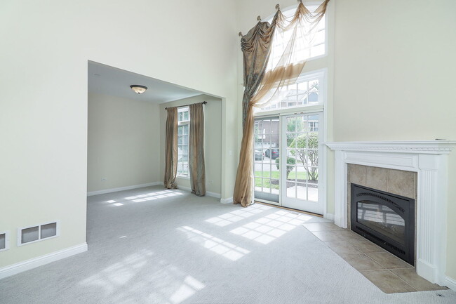 Building Photo - 4171 Royal Mews Cir