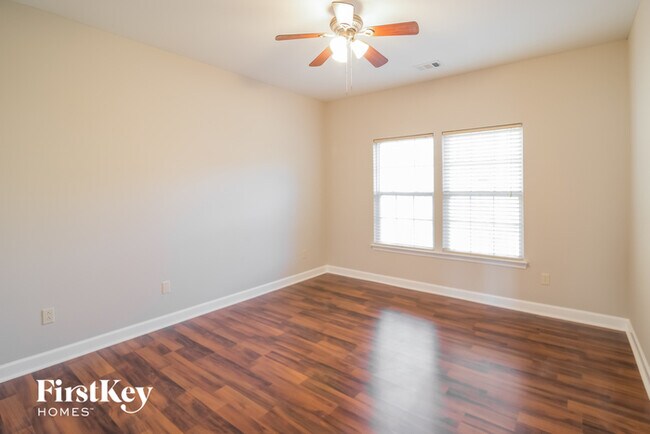 Building Photo - 212 Curico Ln