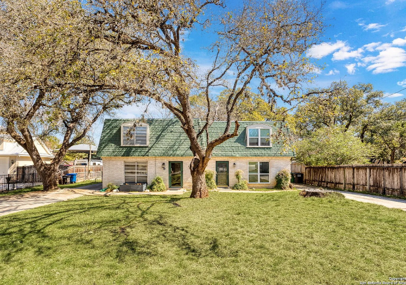 Primary Photo - 16514 Springhill Dr