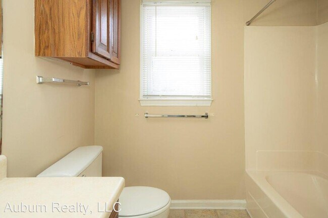 Building Photo - 2 br, 2 bath House - Campus Courtyard @ Gl...