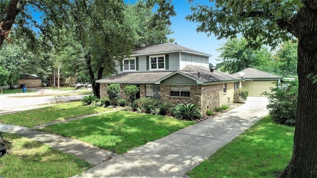 Building Photo - 24314 Spring Mill Ln