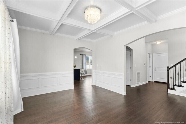 Building Photo - 6209 Jacobs Creek Cir