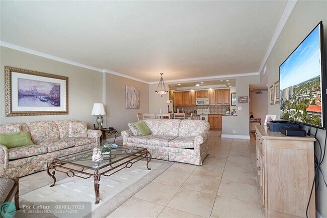 Building Photo - 3750 Galt Ocean Dr
