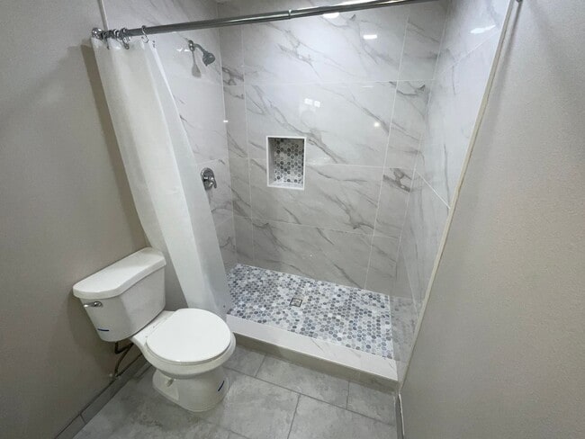 Building Photo - Cottonwood Estate 4 Bedroom Ranch Home