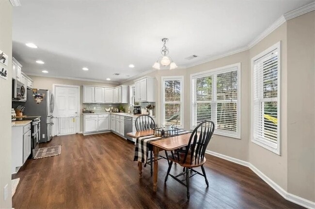 Building Photo - 8805 Penbrooke Ct