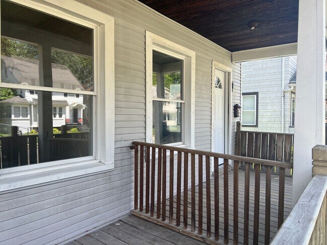 Building Photo - 21 Lehigh Ave