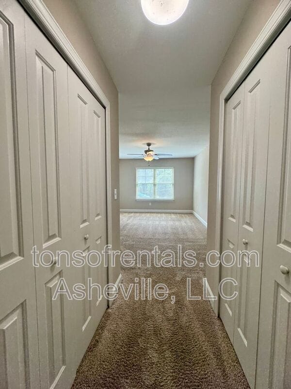 Building Photo - 252 Wash Creek Dr
