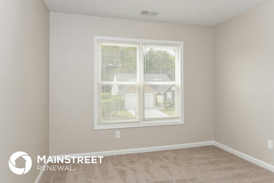 Building Photo - 4809 Nature Trail