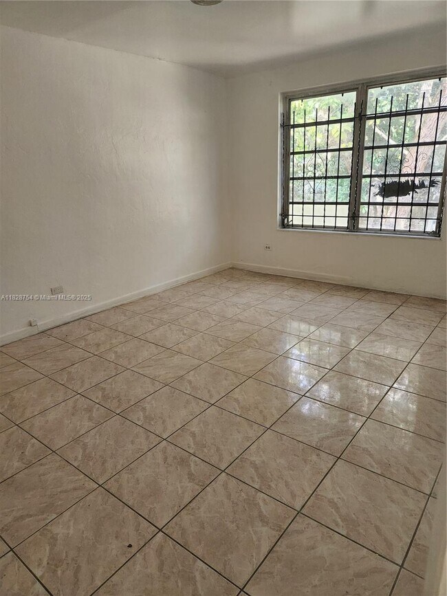 Building Photo - 271 NW 54th St