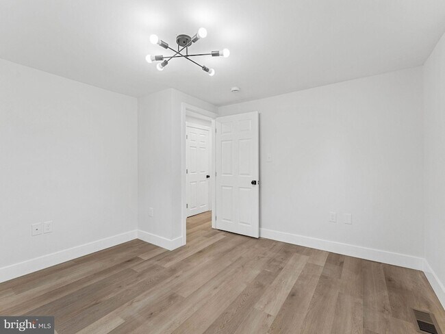 Building Photo - 308 Delsea Dr